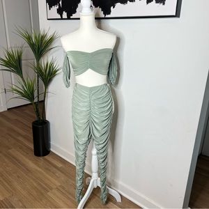 Sexy Women’s 2-Piece Pants/Crop Top Set